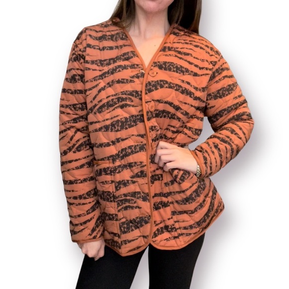 ANINE BING Elizabeth Quilted Tiger Jacket Brick M - Picture 2 of 10